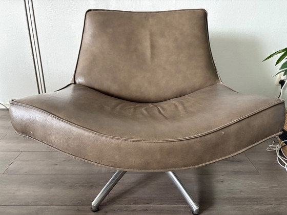 Image 1 of Fauteuil moderne en cuir