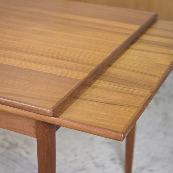 Image 1 of Vintage jaren 60 verlengbare Deense eettafel teak topstaat!