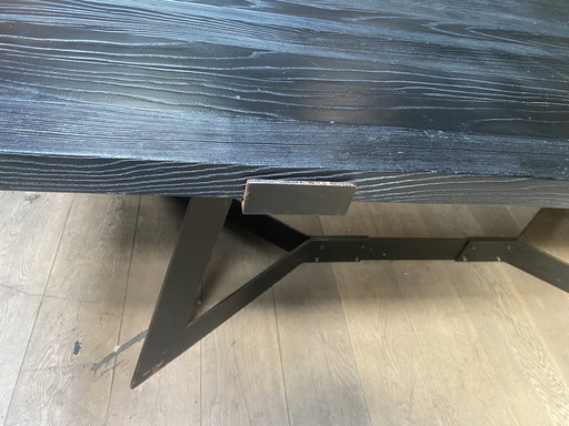 Table de salle à manger grillée à la japonaise