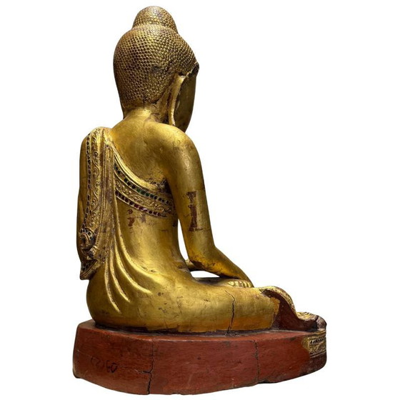 Antigua Estatua de Buda Mandalay Birmana – Madera Dorada con Mosaico de Vidrio – Bhumisparsha Mudra – c. (photo 5 of 10)