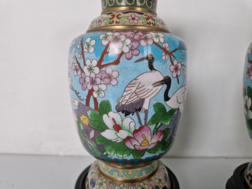 A Pair Of Chinese Closoinné Vases 