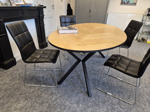 Tavolo da conferenza o tavolo da pranzo di design