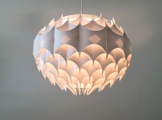 Image 1 of Rhythmic ceiling lamp by Milanda Havlová for Vest Leuchten