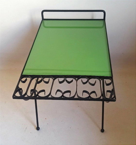 Image 1 of 1950s side table with apple green top, 65.5 cm wide