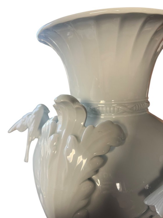 Image 1 of A.K. Kaiser porcelain vase with graceful handcrafted birds - courting blue tits - A masterpiece of porcelain art.