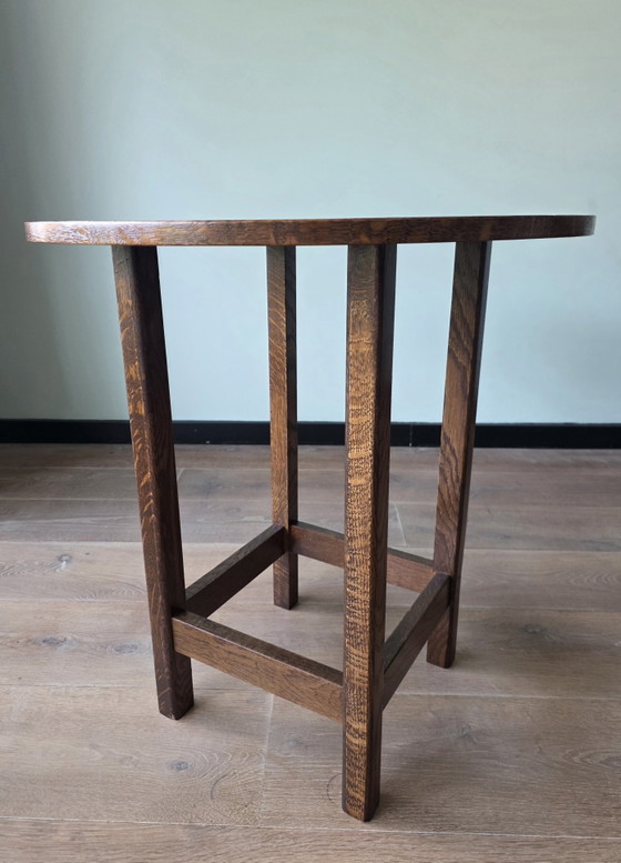 Image 1 of Exclusive Amsterdam School side table – Solid quarter-sawn oak – ca. 1930s