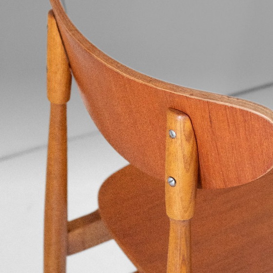 1x Scandinavische houten eetkamerstoelen in de stijl van Hans Wegner, set van vier – Wood, Mid Century Modern (photo 9 of 13)
