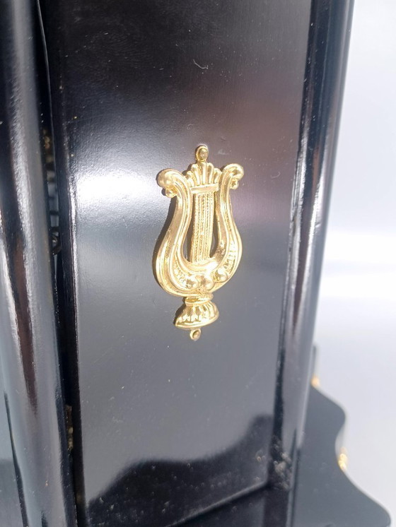 Image 1 of cave ou manège à cigares en forme de kiosque d'époque Napoléon III XIXème