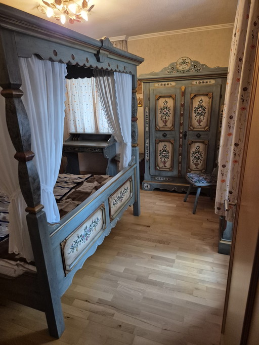 Chambre à coucher à lit à baldaquin 6 pièces Voglauer Anno 1700 De l'ancienne villa