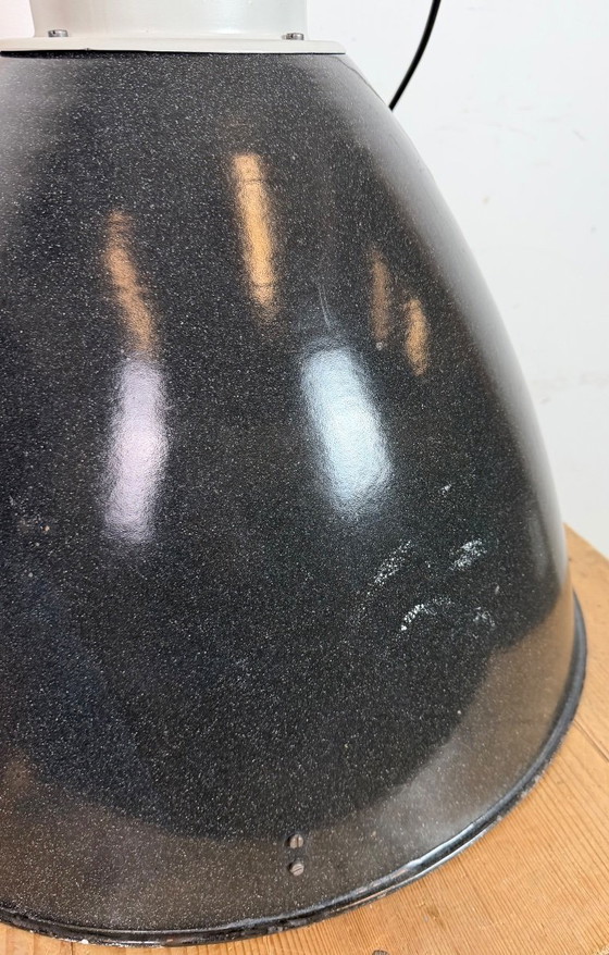 Image 1 of Große industrielle Emaille-Fabrik-Hängeleuchte von Elektrosvit, 1960er Jahre