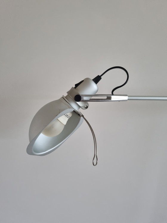 Image 1 of Lampada da tavolo Artemide Mandraki design Riccardo Blumer