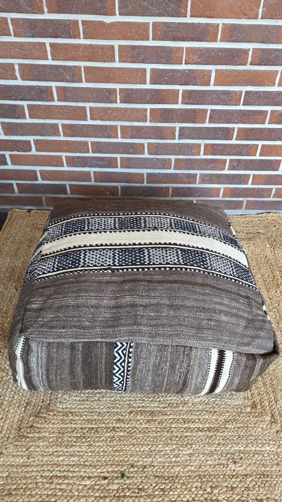 Pouf berbère Kelim vintage – Poufs & repose-pieds, Wool (photo 4 of 6)