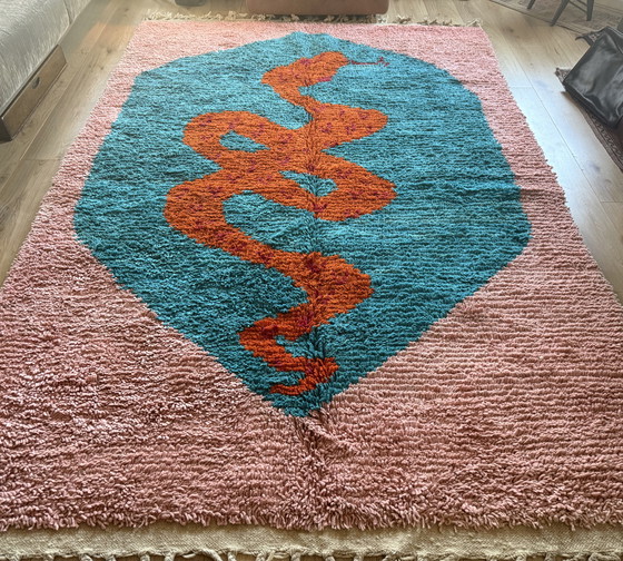 Image 1 of Tappeto monumentale in lana fatto a mano con motivo a serpente – 325 × 204 cm