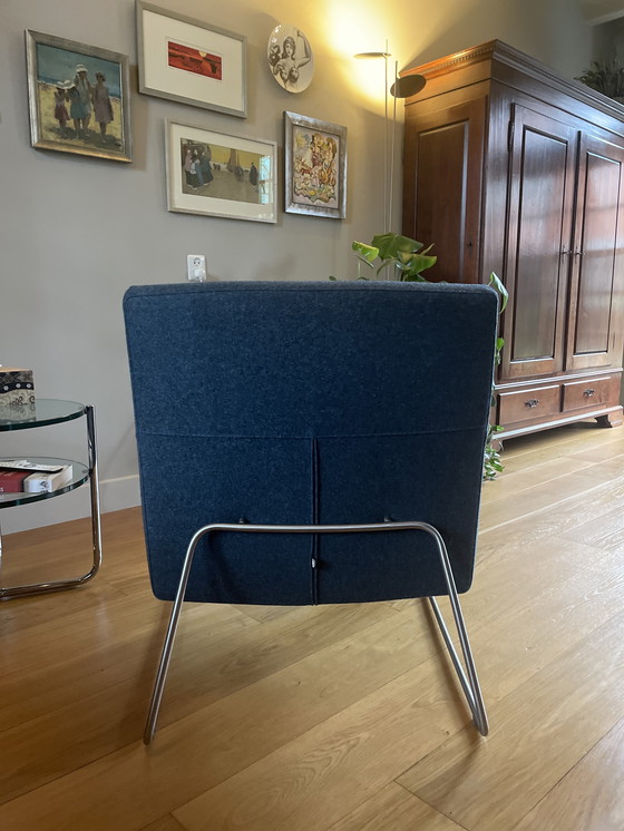 Image 1 of Twee design on stock fauteuils in