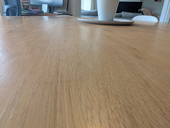 Ethnicraft eiken ronde tafel 163cm – Eettafels, Hout (photo 5 of 5)