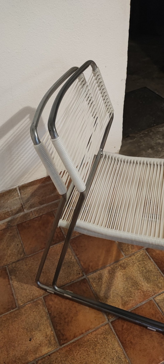 IKEA MELKER vintage spaghetti chairs
Set of 6 90s design classics – Dining chairs, Plastic, Chrome (photo 4 of 9)