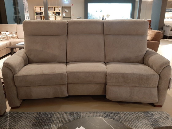 2/ Pernille (electrically adjustable) – Private Label, 2 seaters, Plastic, Textile (photo 2 of 9)