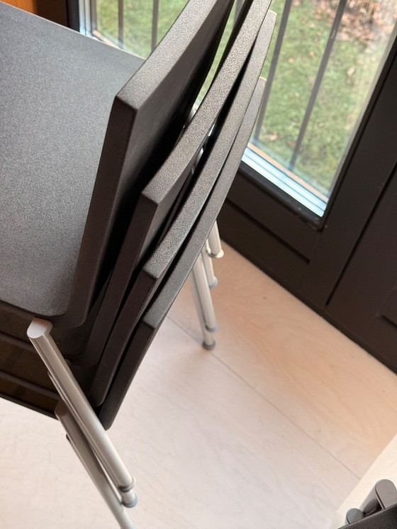 Image 1 of 8x Vitra .03 chairs