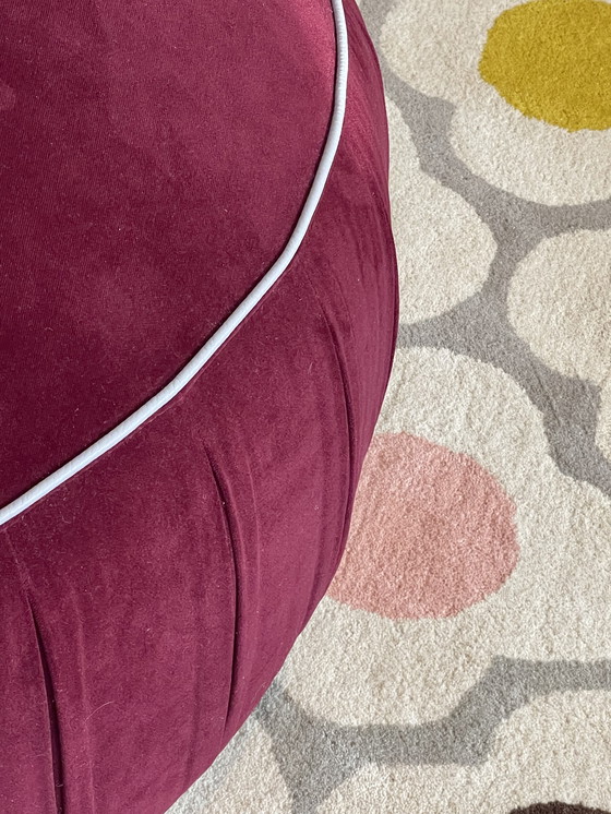 Image 1 of Pouf Leolux Capri