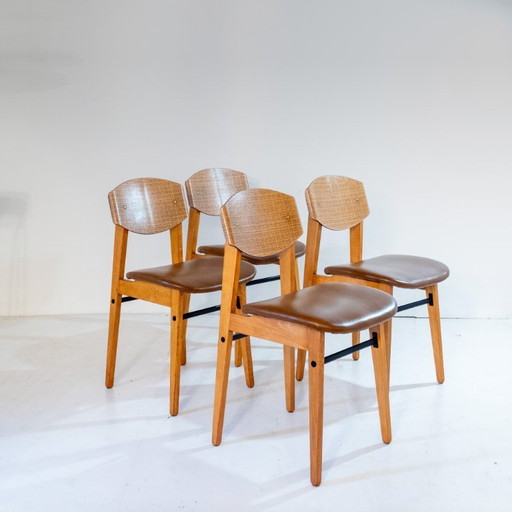 1x Mid- Century Modern Dining Chairs in Scandinavian Style