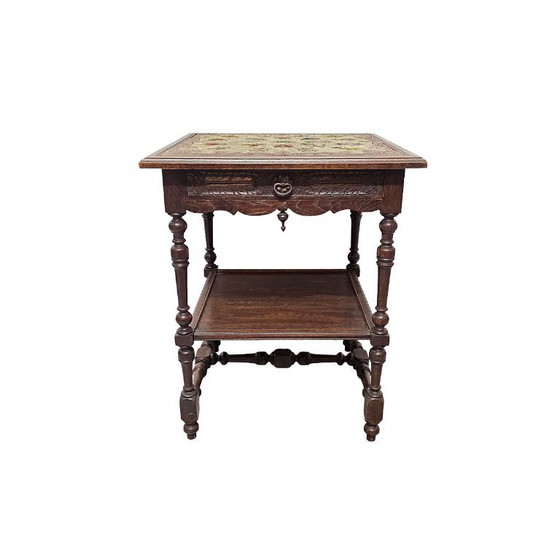 Image 1 of Tavolino francese antico con piano ricamato, fine XIX secolo