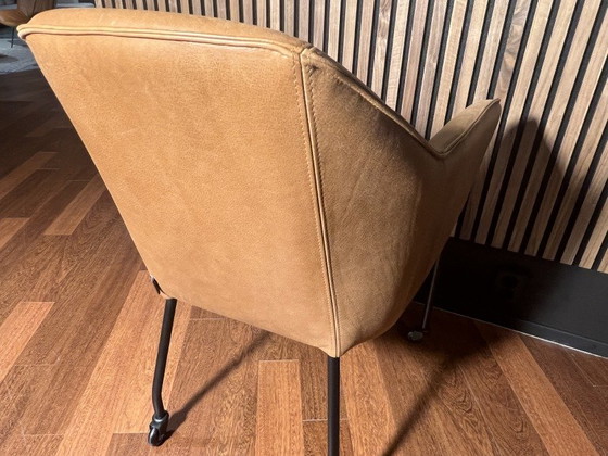 Image 1 of Boxer and set