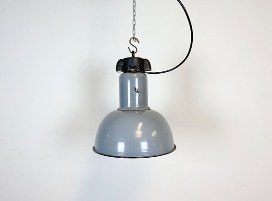 Image 1 of Suspension Bauhaus en émail gris industriel, années 1930