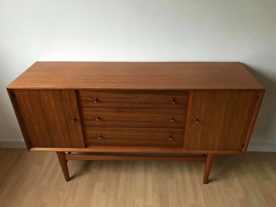 Mid-Century Teak Sideboard from Gordon Russell of Broadway, 1950s – Mid Century Modern (photo 6 of 8)