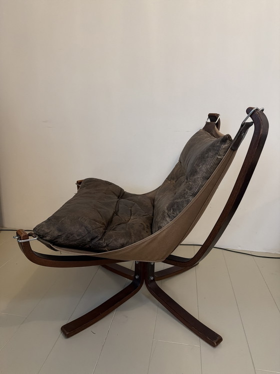 Falcon Armchair – vatne mobler, Leather, Metal (photo 30 of 33)