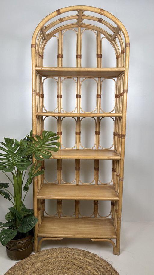 Bibliothèque vintage en bambou et rotin / bibliothèque avec étagères en bois