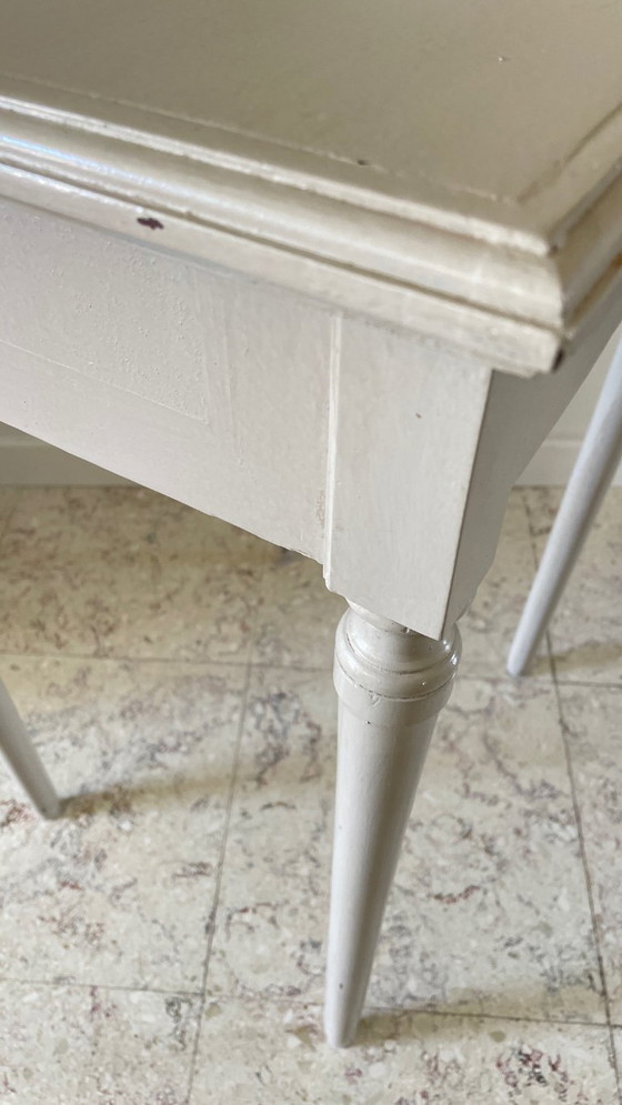 Image 1 of Comodino antico con cassetto