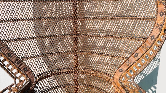 Image 1 of Fauteuil XL Peacock « Emmanuelle » en rotin. Vintage années 70.