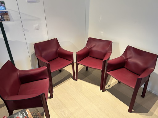 4x Cassina stoelen bordeaux