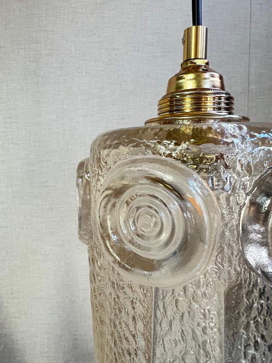 Image 1 of 1970 Lampe pendante en verre ambré, montage en or