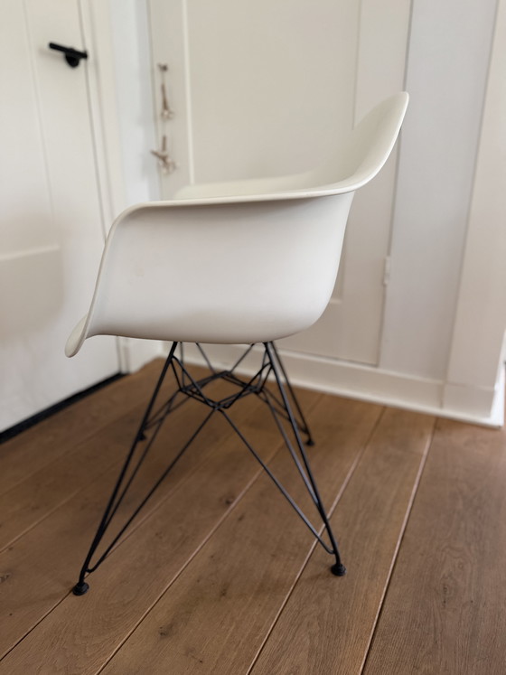 Image 1 of Sedia Vitra Eames DAR – base nera – ottime condizioni, 6 pezzi