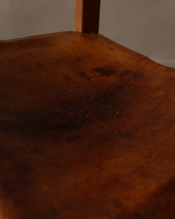 Image 1 of Sedia vintage in pino Maison Regain con seduta in pelle color cognac, Francia anni '70