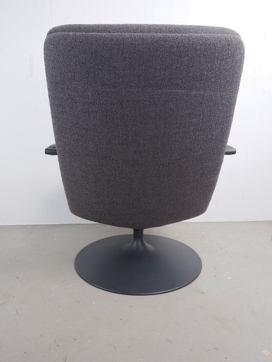 Image 1 of Artifort F156 Swivel Armchair