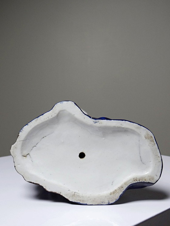 Image 1 of Sujet en porcelaine ancien "Liseuse" art déco signée J.Vesques