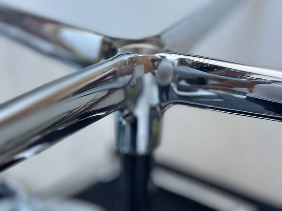 Image 1 of Fauteuil Eames EA 105 édition Vitra