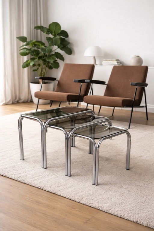 Vintage nesting tables in chrome and smoked glass - Italy 1970s
