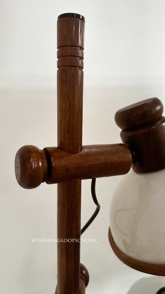 Image 1 of Vintage Houten Vloerlamp Van Steinhauer Met Twee Kappen