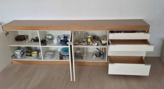 Credenza in legno con ante e cassetti color crema, Pastoe L160, Credenze, Metallo, Marrone, Modern (foto 3 di 5)