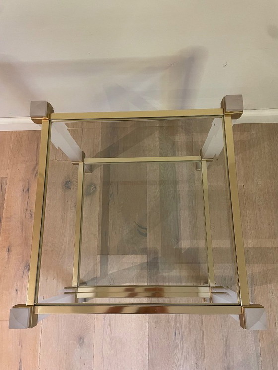 Image 1 of Table d'appoint Pierre Vandel – Paris | Pieds en verre mat | Années 1980