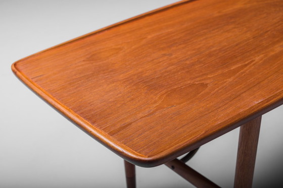 Image 1 of Teakhouten salontafel van Finn Juhl, jaren 1960