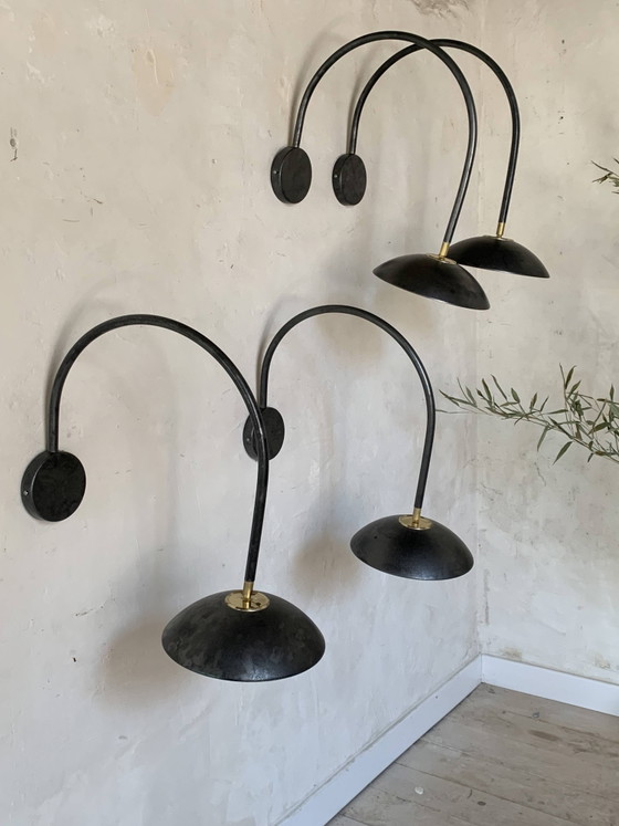 Een paar vintage zwarte wandlampen – Metal (photo 9 of 11)
