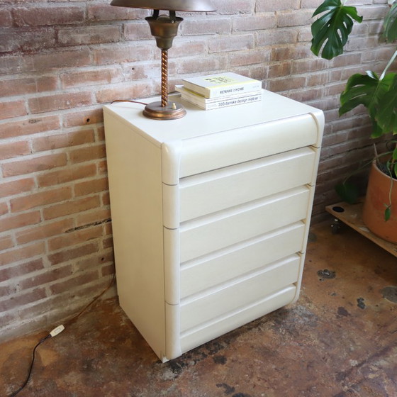 Image 1 of Vintage ladekast post modern space