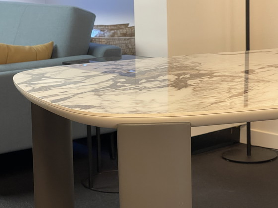 Image 1 of Table de salle à manger Leolux Tico 220 x 90