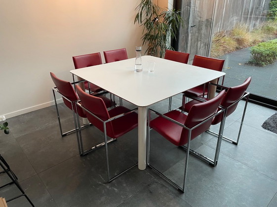 Image 1 of Pastoe Jan De Bouvrie eetkamertafel 135x135 wit.