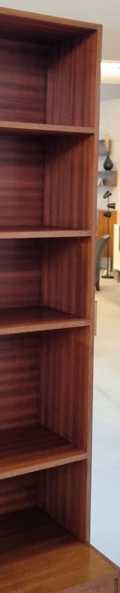 Image 1 of Bibliothèque du milieu du siècle