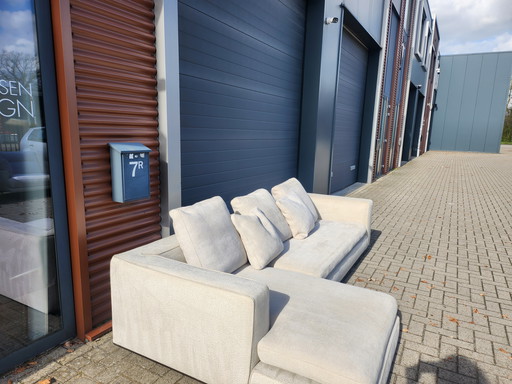 Minotti-Powell Bank di Rodolfo Dordoni